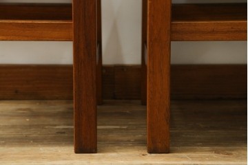 和製ヴィンテージ　民芸家具　チーク材　どっしりとした重厚感のあるチェア2脚セット　(R-049261)