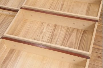 中古美品　江戸指物家具　きむら　桑材・桐材　上品な和の雰囲気を演出する引き出し15杯のチェスト(定価約65万円)(引き出し、和タンス)(R-049262)