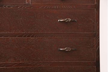 中古美品　江戸指物家具　きむら　桑材・桐材　上品な和の雰囲気を演出する引き出し15杯のチェスト(定価約65万円)(引き出し、和タンス)(R-049262)