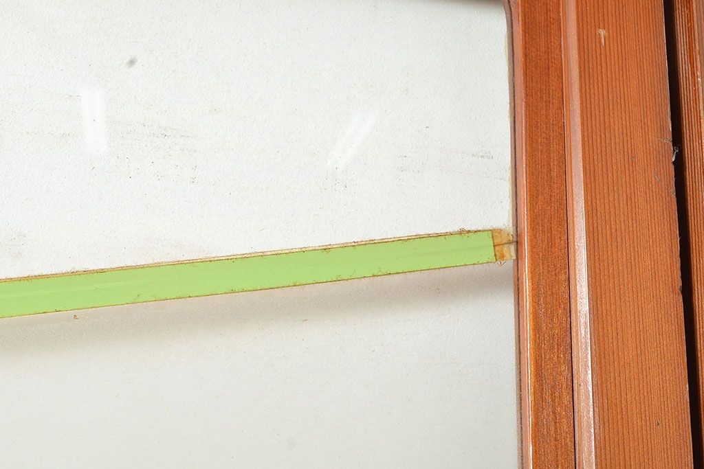 ヴィンテージ建具　昭和中期　銀モールガラス　温かみある色合いで空間を明るくしてくれるガラス戸2枚セット　(R-049274)