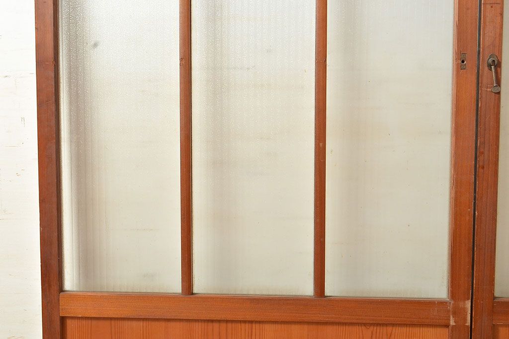 ヴィンテージ建具　昭和中期　銀モールガラス　温かみある色合いで空間を明るくしてくれるガラス戸2枚セット　(R-049274)