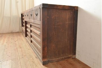 和製アンティーク　ヒノキ材　特大サイズ!　九尺幅の時代箪笥ローボード(水屋箪笥、サイドボード、キャビネット、収納棚)(R-049279)