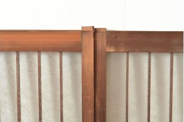 アンティーク建具　どこか懐かしさが漂うレトロなガラス入り格子戸2枚セット(引き戸、窓、建具)(R-049285)