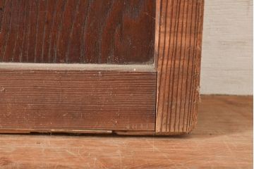 アンティーク建具　整然と並ぶ縦桟が情緒溢れる格子戸2枚セット(引き戸、建具)(R-049287)