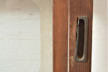 アンティーク建具　整然と並ぶ縦桟が情緒溢れる格子戸2枚セット(引き戸、建具)(R-049287)