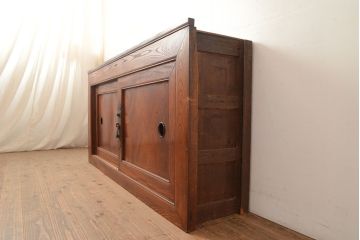 アンティーク家具　和製アンティーク　上手物!六尺　前面総ケヤキ材 美しい杢目を堪能できる箪笥サイドボード(収納箪笥、夜具箪笥、布団箪笥、水屋箪笥)(R-049298)