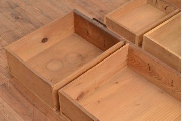 アンティーク家具　六尺　前面ケヤキ材　極太框　上質な空間を演出する収納箪笥サイドボード(テレビ台、夜具箪笥)(R-049299)