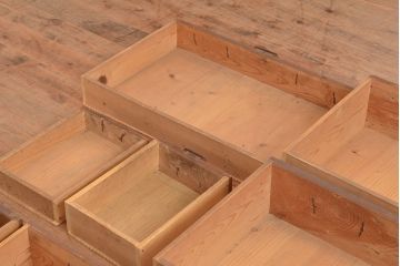 アンティーク家具　六尺　前面ケヤキ材　極太框　上質な空間を演出する収納箪笥サイドボード(テレビ台、夜具箪笥)(R-049299)