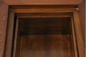 和製ビンテージ　重厚な佇まいが上質な雰囲気を高める総ケヤキ材製関西火鉢(長火鉢、囲炉裏、座卓、ヴィンテージ)(R-049301)