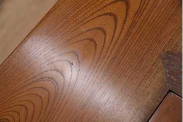 和製ビンテージ　重厚な佇まいが上質な雰囲気を高める総ケヤキ材製関西火鉢(長火鉢、囲炉裏、座卓、ヴィンテージ)(R-049301)