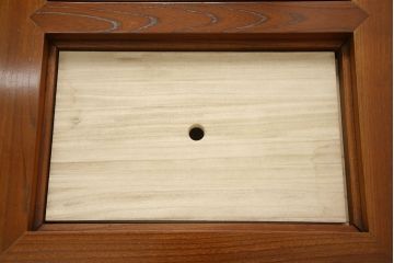 中古　総ケヤキ材　四尺　杢目が美しい!和の趣漂う重厚な佇まいの関西長火鉢(木製火鉢、囲炉裏)(R-049302)