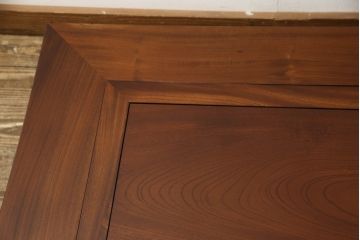 中古　総ケヤキ材　四尺　杢目が美しい!和の趣漂う重厚な佇まいの関西長火鉢(木製火鉢、囲炉裏)(R-049303)