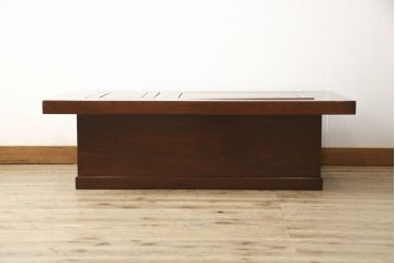 中古　総ケヤキ材　四尺　杢目が美しい!和の趣漂う重厚な佇まいの関西長火鉢(木製火鉢、囲炉裏)(R-049303)