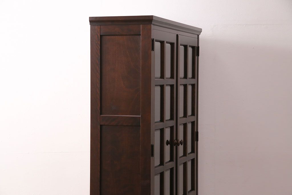 中古　北海道民芸家具　和洋折衷どちらのお部屋にも馴染むブックケース(本箱、収納棚、キャビネット、飾り棚)(R-049308)