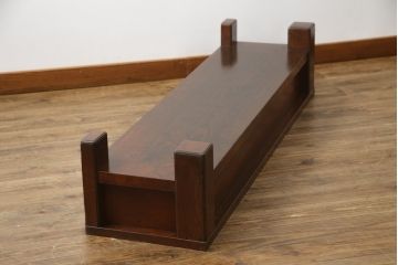 和製アンティーク　木の味わいをお楽しみいただける総ケヤキ材製の置き床(置床、飾り台、棚、ローボード)(R-049310)