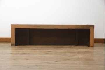 和製アンティーク　木の味わいをお楽しみいただける総ケヤキ材製の置き床(置床、飾り台、棚、ローボード)(R-049310)