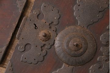 ラフジュ工房オリジナル　古金具・古パーツリメイク　鳳凰　経年を感じる風合いが魅力的な金具(和箪笥、衣装箪笥、整理箪笥、引き出し、チェスト)(R-049311)