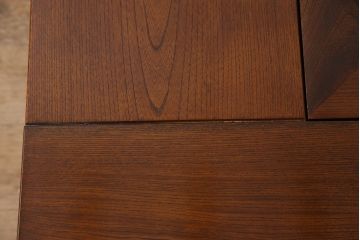 中古　美品　総ケヤキ材　上質な空間を演出する囲炉裏テーブル(関西火鉢、長火鉢、座卓、木製火鉢、ローテーブル)(R-049317)