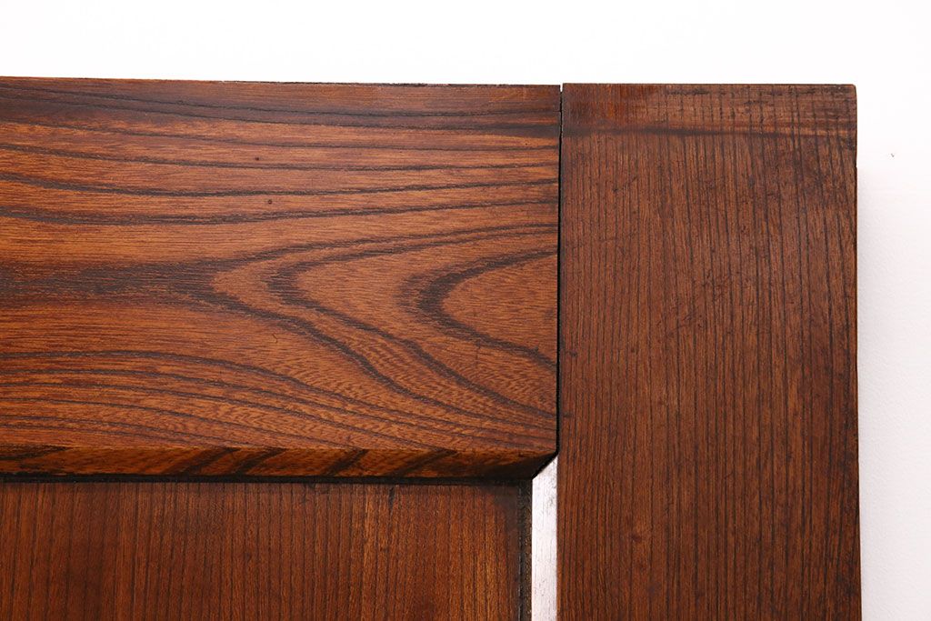 アンティーク建具　総ケヤキ材　一枚板　美しい木肌が高級感漂う新潟県産越後蔵戸(引き戸、玄関戸)(R-049322)