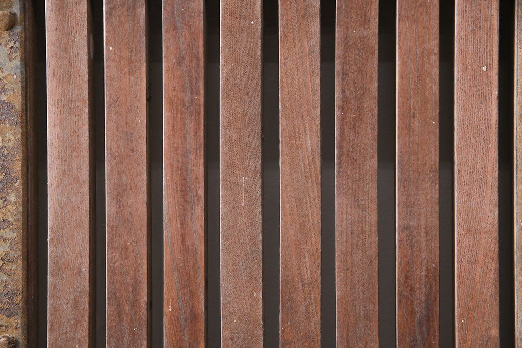 アンティーク建具　明治期　最上級　巾着金具　堂々とした佇まいが和の風格漂う総欅(ケヤキ)材の富山蔵戸1枚　(R-049323)