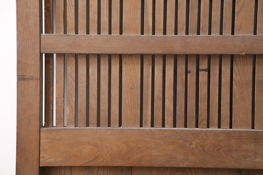 アンティーク建具　明治期　最上級　巾着金具　堂々とした佇まいが和の風格漂う総欅(ケヤキ)材の富山蔵戸1枚　(R-049323)