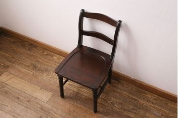 中古　北海道民芸家具　HM686　様々なシーンで活躍!小振りのチェア(ダイニングチェア、椅子、板座チェア)(定価約4万円)(R-049326)