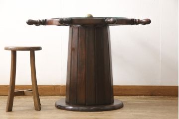 ヴィンテージ家具　お部屋のおしゃれなアクセントになるラットテーブル(コーヒーテーブル、サイドテーブル、ラウンドテーブル、ビンテージ)(R-049330)