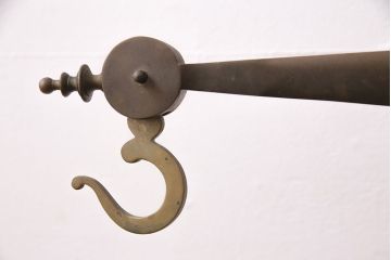 ビンテージ雑貨　希少　イタリアからやってきた!真鍮製天秤(はかり、秤)(R-049331)