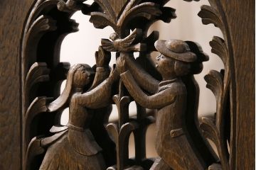 ビンテージ雑貨　神戸洋家具　永田良介商店　希少　まるで美術品!空間のメインアイテムとしておすすめの彫刻ミラー(鏡、姿見)(R-049336)