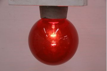 アンティーク照明　鮮やかな赤い色が空間のアクセントになる天井照明(シーリングライト)(R-049345)