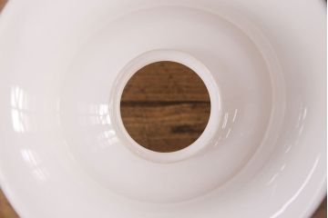 アンティーク照明　ガラスシェードが魅力!波のデザインが可愛らしい吊り下げ照明(天井照明、ペン
ダントライト、シェード)(R-049346)