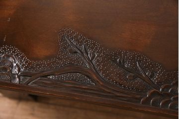 ビンテージ家具　民芸家具　繊細な桜の彫刻が見事な座卓(ローテーブル)(R-049348)