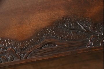 ビンテージ家具　民芸家具　繊細な桜の彫刻が見事な座卓(ローテーブル)(R-049348)