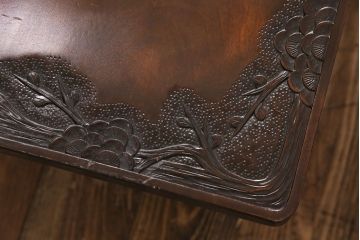 ビンテージ家具　民芸家具　繊細な桜の彫刻が見事な座卓(ローテーブル)(R-049348)