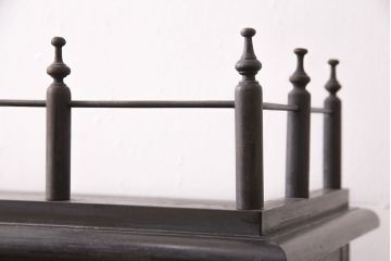 アンティーク家具　大正ロマン　天枠付き!　古いタバコ屋の薄型ガラスケース(ショーケース、陳列棚)(R-049352)