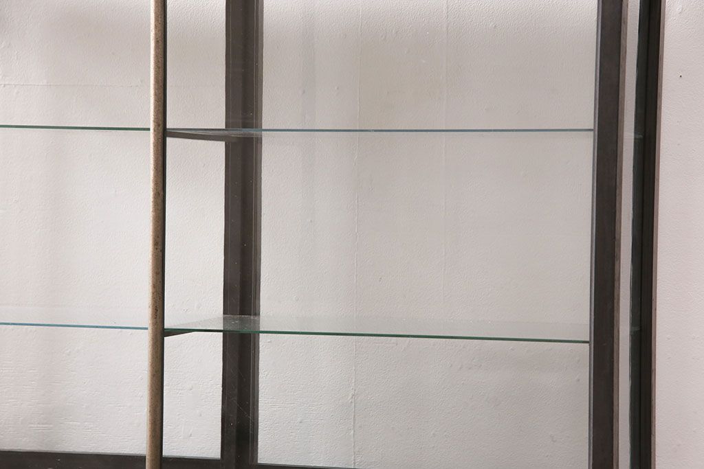 アンティーク家具　大正ロマン　天枠付き!　古いタバコ屋の薄型ガラスケース(ショーケース、陳列棚)(R-049352)