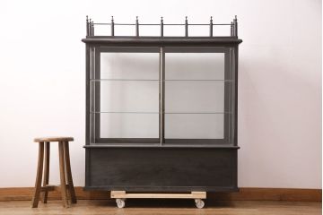 アンティーク家具　大正ロマン　天枠付き!　古いタバコ屋の薄型ガラスケース(ショーケース、陳列棚)(R-049352)