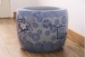 アンティーク雑貨　窓絵　花の図柄が可愛いらしい、和の趣あふれる瀬戸火鉢(鉢カバー)(R-049364)