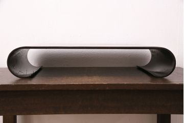 アンティーク雑貨　上質な和の雰囲気を高めるカリン(花梨)材製の花台(飾り台)(R-049375)