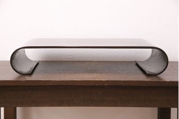 アンティーク雑貨　上質な和の雰囲気を高めるカリン(花梨)材製の花台(飾り台)(R-049375)