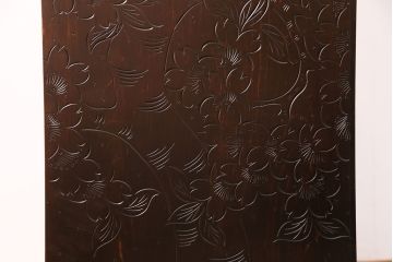 中古　伝統工芸　軽井沢彫り　咲き誇る桜の彫刻が美しいドレッシングチェスト(ドレッサー、鏡台、引き出し)(R-049377)