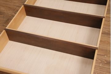 中古　伝統工芸　軽井沢彫り　咲き誇る桜の彫刻が美しいドレッシングチェスト(ドレッサー、鏡台、引き出し)(R-049377)