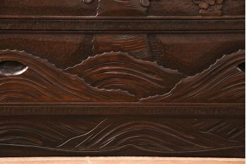 中古　伝統工芸　軽井沢彫り　咲き誇る桜の彫刻が美しいドレッシングチェスト(ドレッサー、鏡台、引き出し)(R-049377)