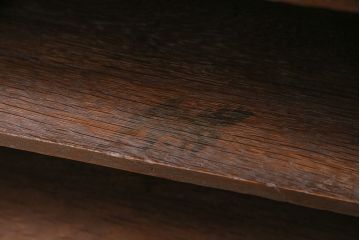 和製アンティーク　総ナラ材　デスクやカウンターの上にも置けるレトロな収納棚(卓上収納棚、本棚)(R-049380)