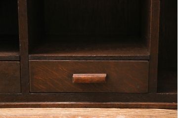 和製アンティーク　総ナラ材　デスクやカウンターの上にも置けるレトロな収納棚(卓上収納棚、本棚)(R-049380)