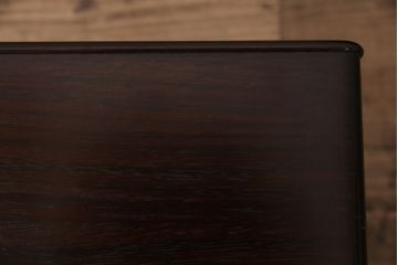 和製アンティーク　指物工芸品　美品　外箱付き!紫檀(シタン)材の深みを帯びた色合いが美しい角火鉢2個セット(木製火鉢)(R-049384)