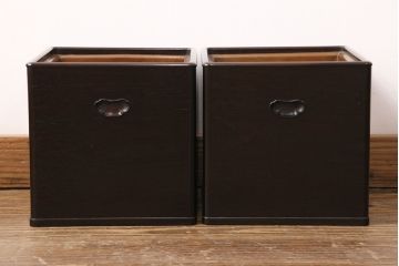 和製アンティーク　指物工芸品　美品　外箱付き!紫檀(シタン)材の深みを帯びた色合いが美しい角火鉢2個セット(木製火鉢)(R-049386)