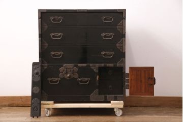 和製アンティーク　明治期　総桐材　コンパクトサイズで取り入れやすいシックな佇まいが魅力の庄内小箪笥(引き出し、チェスト、時代箪笥、桐箪笥、桐たんす)(R-049390)