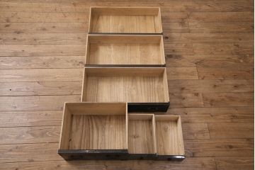 和製アンティーク　明治期　総桐材　コンパクトサイズで取り入れやすいシックな佇まいが魅力の庄内小箪笥(引き出し、チェスト、時代箪笥、桐箪笥、桐たんす)(R-049390)