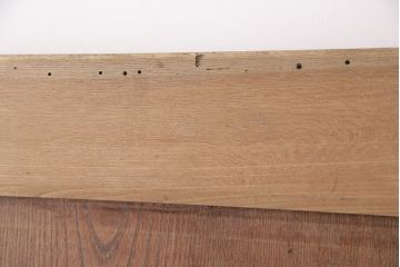 アンティーク建具　総ケヤキ材　細やかな意匠が施された金具が魅力の蔵戸(引き戸、玄関戸、建具)(R-049393)